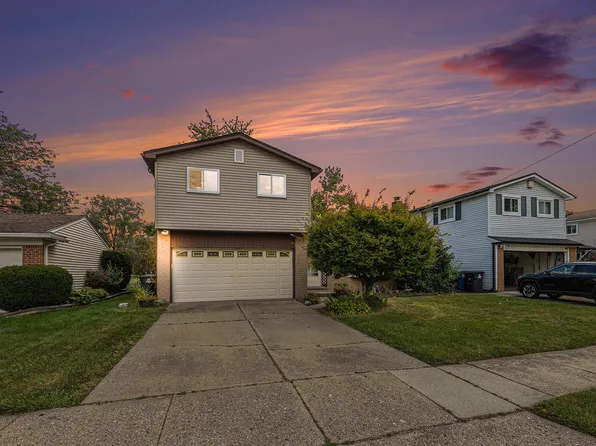 535 S Hubbard St, Westland, MI 48186