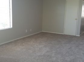 539 E Ridgecrest Blvd, Ridgecrest, CA