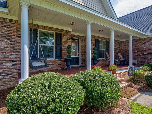 7 Pin Oak Ct