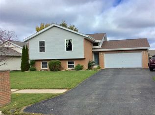 4134 Old Gate Rd, Rockford, IL 61109