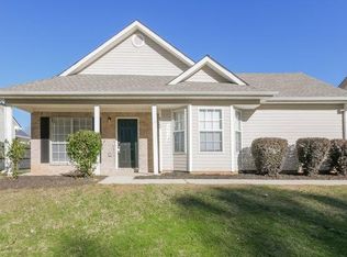 9362 Thomas Rd, Jonesboro, GA 30238