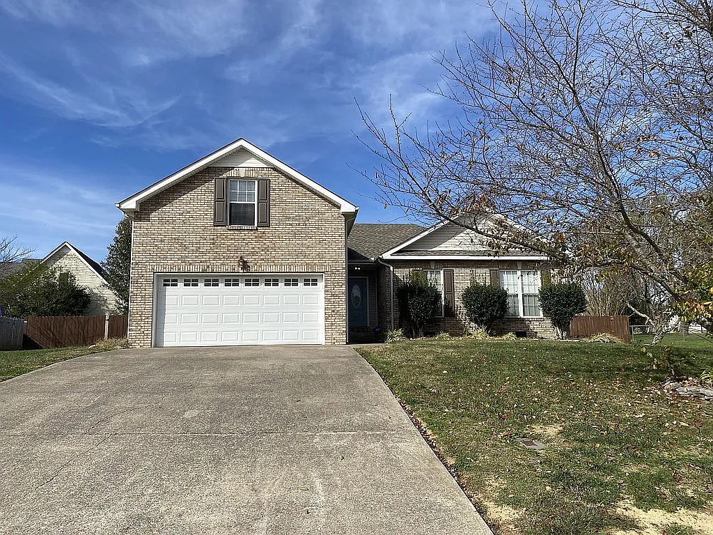 3387 Poplar Hl photo 1