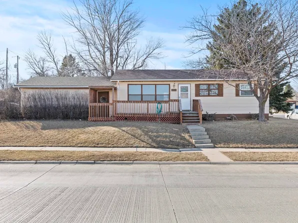 2018 13th Ave, Belle Fourche, SD 57717