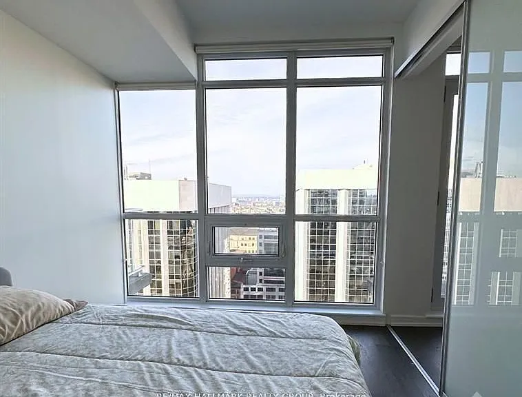 199 Slater St #2115 — Photo 5