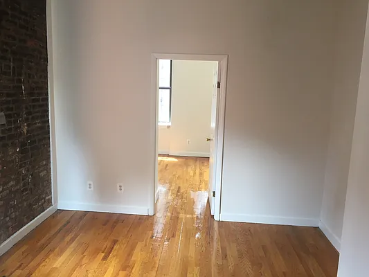 Rented by Skyline Realty LLC II | media 12