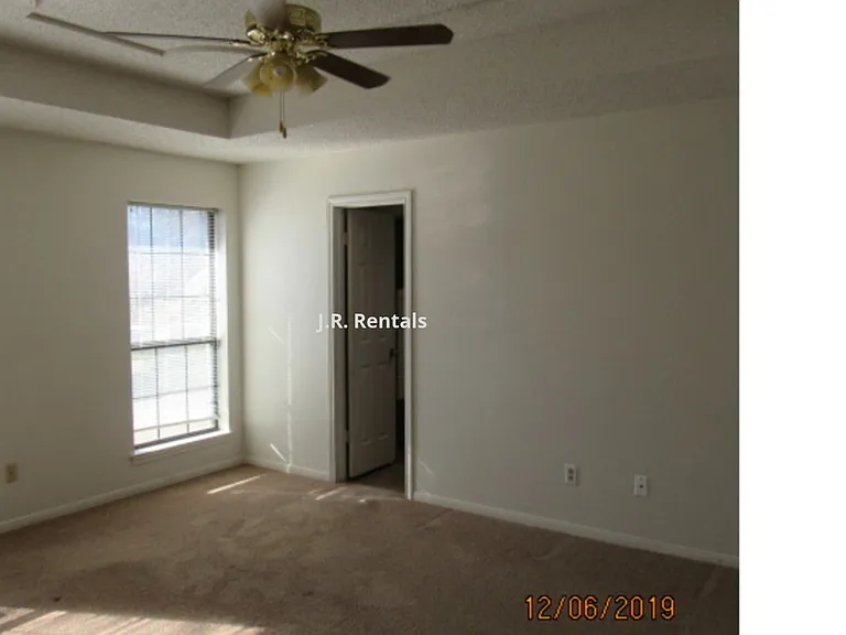 1107 Tyler Dr — Photo 44