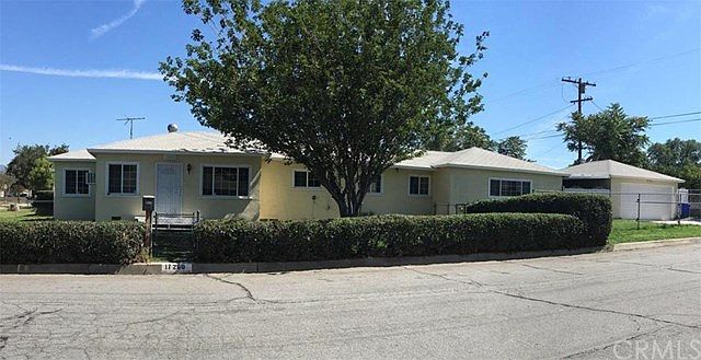 1st image of 17260 Valencia Ave
