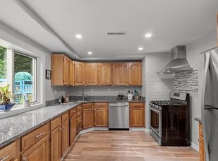 24 Algonquin Rd, Chelmsford, MA 01824