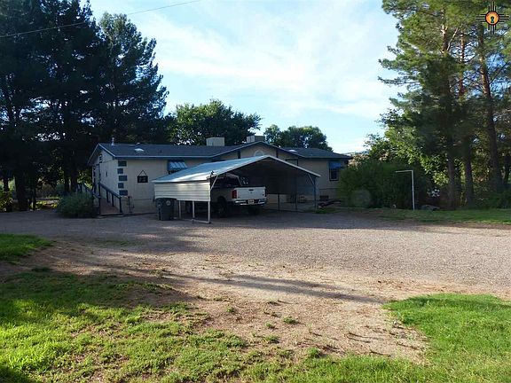 5th image of 1520 Steel St