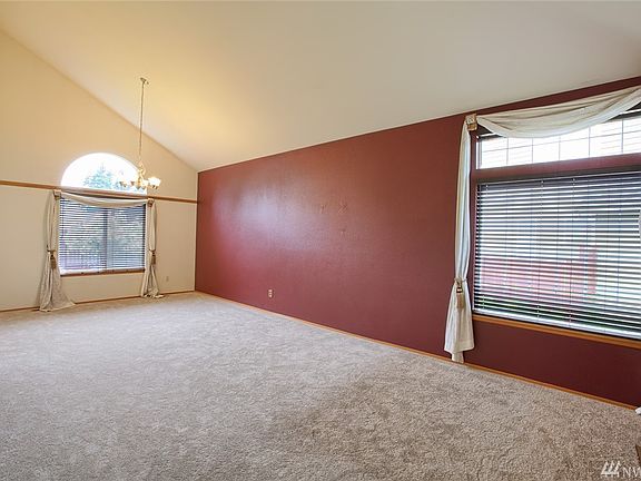 4th image of 18224 SE 261st Ct