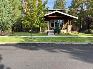 2251 NW High Lakes Loop, Bend, OR 97703