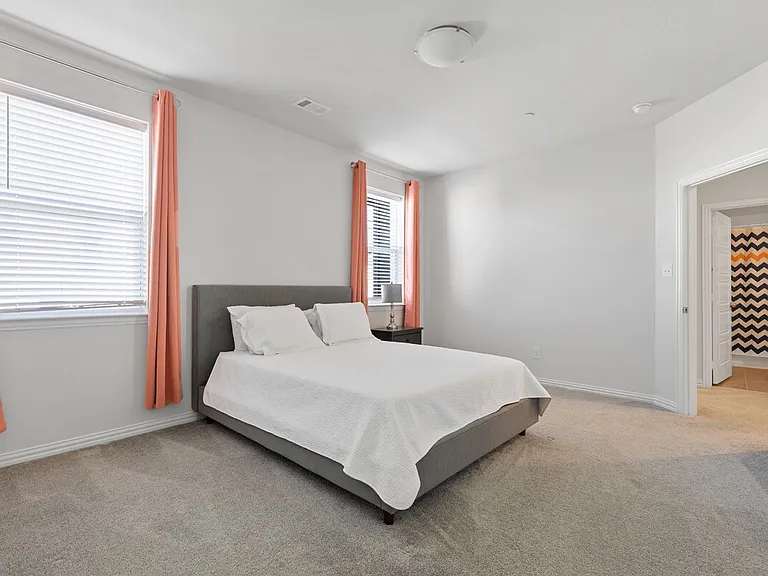 4307 Hebron St — Photo 11