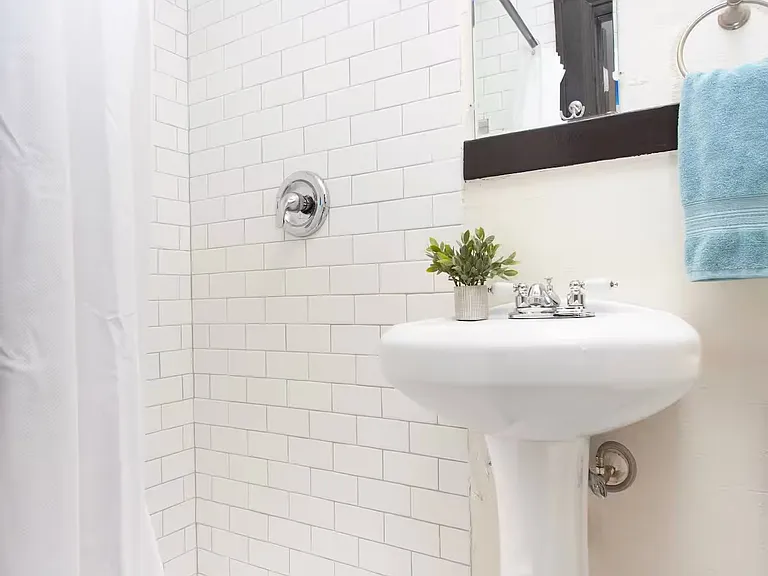 1531 S Court St #1531 — Photo 12