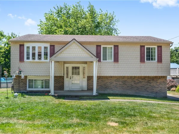 823 Maple Ave, North Versailles, PA 15137