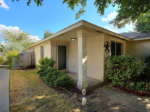 5th image of 14401 Harcourt House Ln