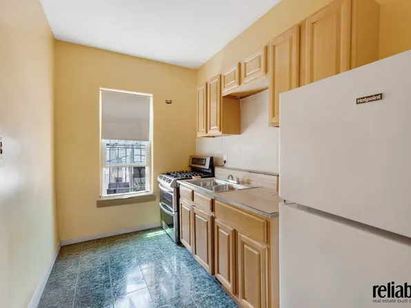 1478 Union Street image 9 of 14