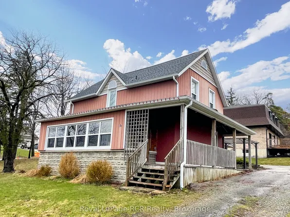 10 Walker St, Brockton, ON N0G 2V0