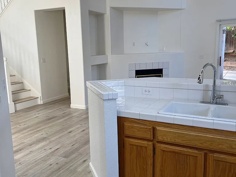 525 Wicklow Dr — Photo 15