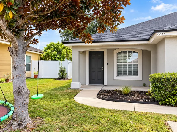 8633 Julia Marie Cir, Jacksonville, FL 32210