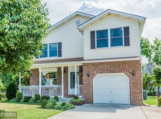 7 Russell Frost Ct, Baltimore, MD 21221