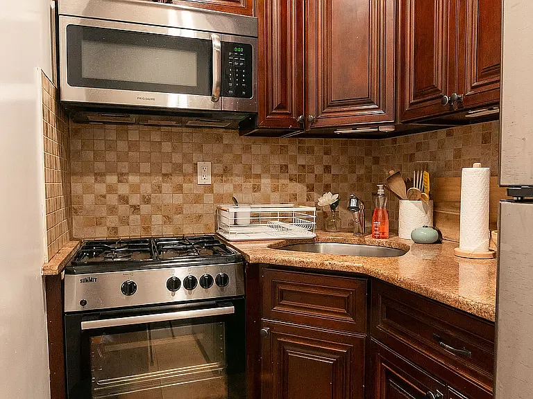 48 W 87th St #3A — Photo 9