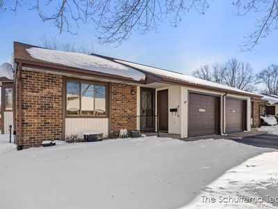 5118 Ridge Ct, Hudsonville, MI, 49426