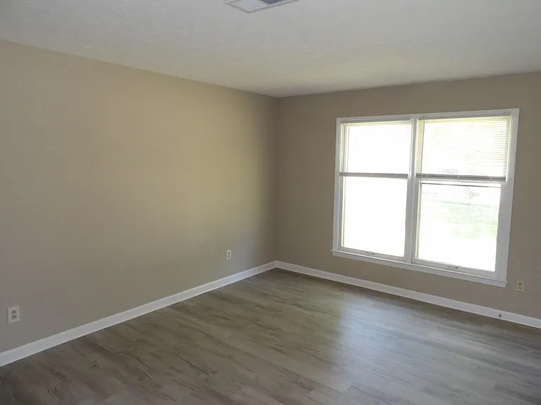 115 Potomac Ct #A — Photo 12