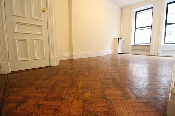 Rented by Luxor Homes & Investment Realty | media 14