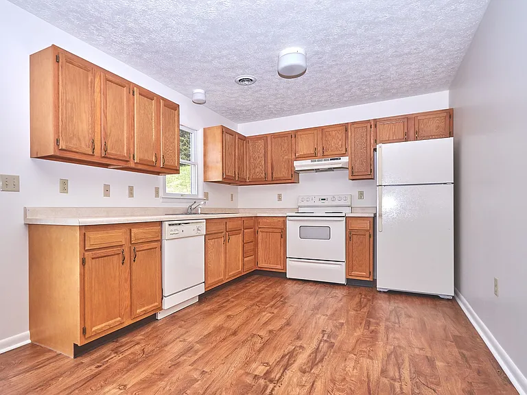 100 Sterling Hills Dr — Photo 61