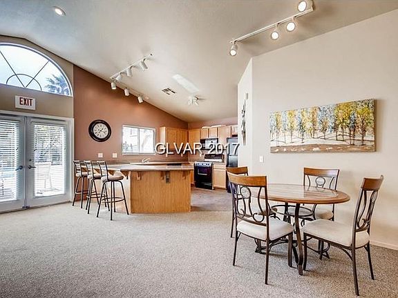 5th image of 6913 Squaw Mountain Dr Unit 102