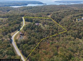 301 Hills Hollow Dr, Waverly, TN 37185