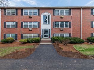 1 Tara Dr UNIT 10, Weymouth, MA 02188