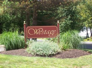 20 Amato Dr APT B, South Windsor, CT 06074