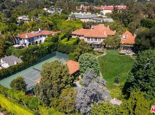 423 N Faring Rd, Los Angeles, CA 90077