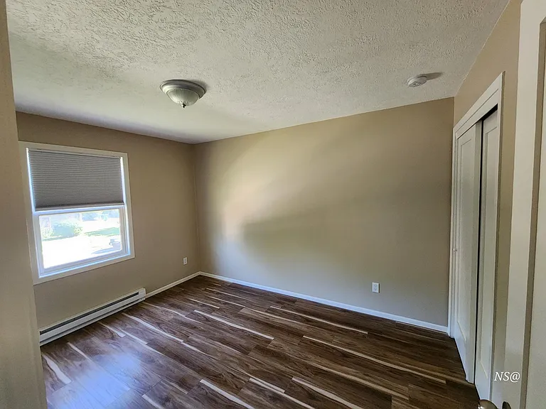 20 W Koch St — Photo 12