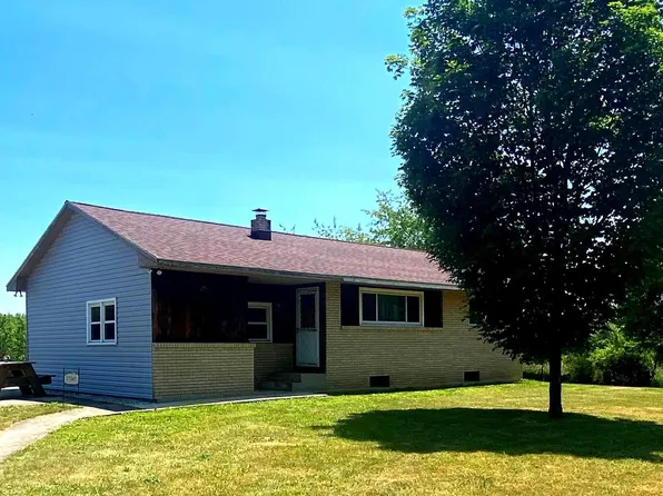 17347 Knobley Rd, Burlington, WV 26710