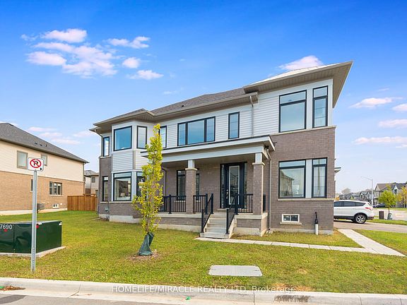 2nd image of 161 Freedom Cres