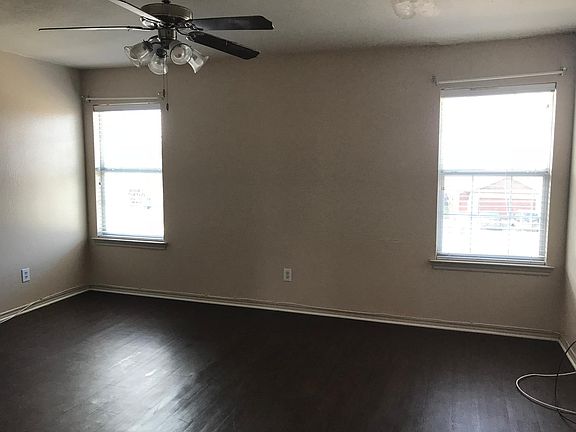 Large master bedroom with full bath 
