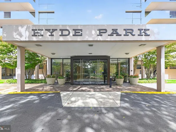 4141 N North Henderson Rd #311, Arlington, VA 22203