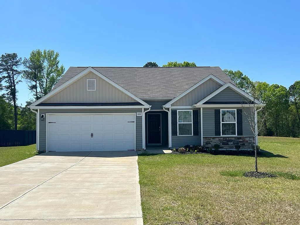 3 bed, 1525 sqft, $1,895 — Photo 1