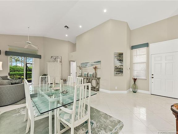 3rd image of 2251 NW Seagrass Dr