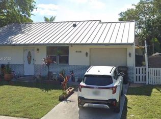 4166 Caesar Cir, Greenacres, FL 33463