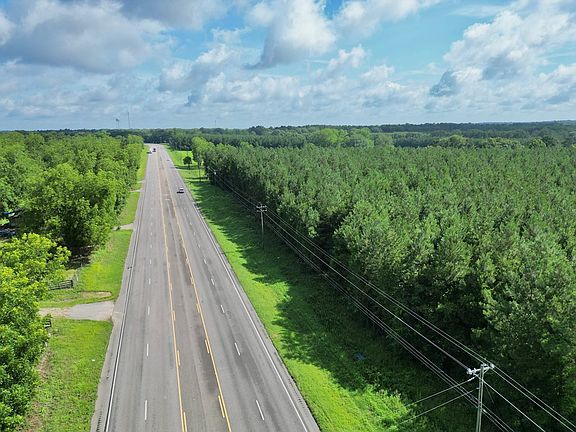 4th image of 1219 Us Highway 231