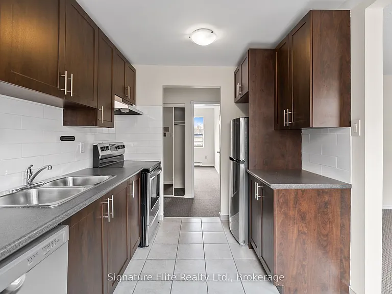 1383 Bathurst St #405 — Photo 5