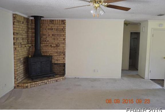 4th image of 2914 Chaucer Dr