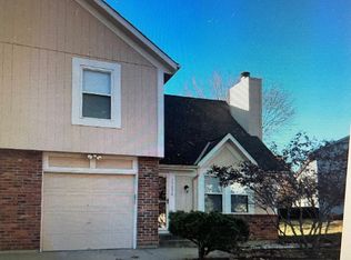 11636 Garnett St #1, Overland Park, KS 66210