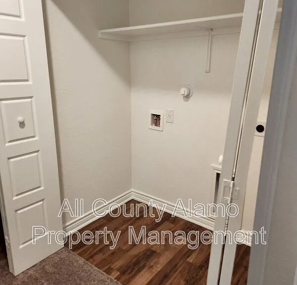 9310 Platte Pl — Photo 10