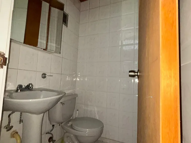170 Avenue Arterial Hostos F1cond Parque Ctr — Photo 13