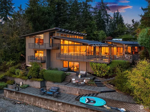 23001 Kingsbury Road SW, Vashon, WA 98070