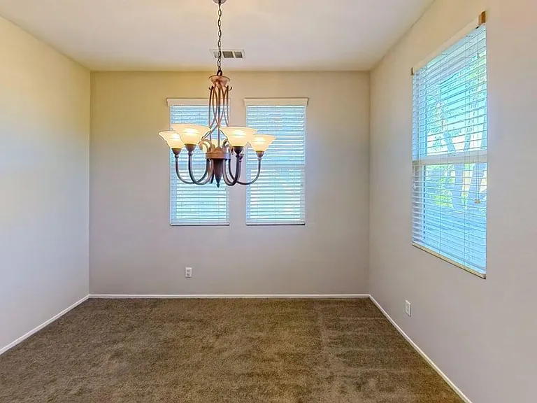 1800 E Lakeshore Dr #1701 — Photo 2
